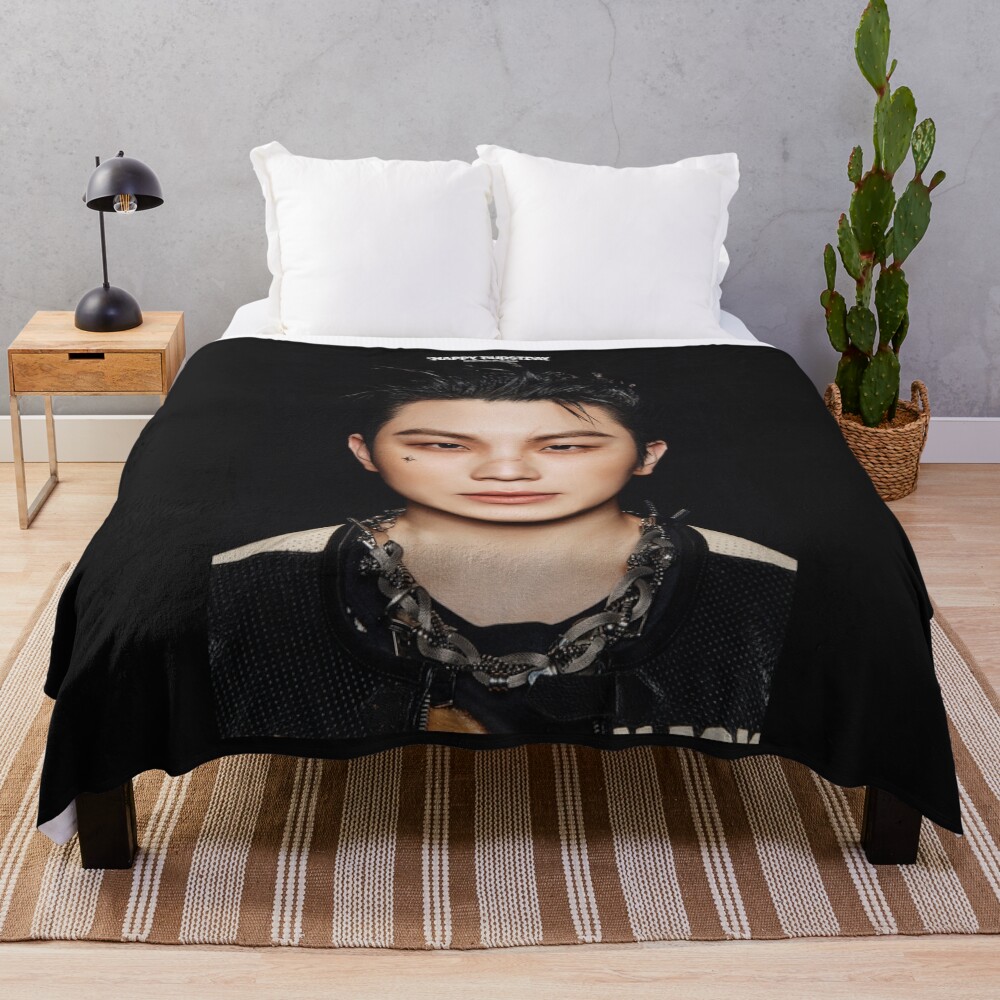 Woozi Seventeenn Throw Blanket