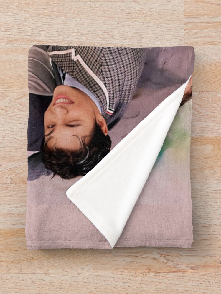 Seventeenn High Fight Throw Blanket - Image 2