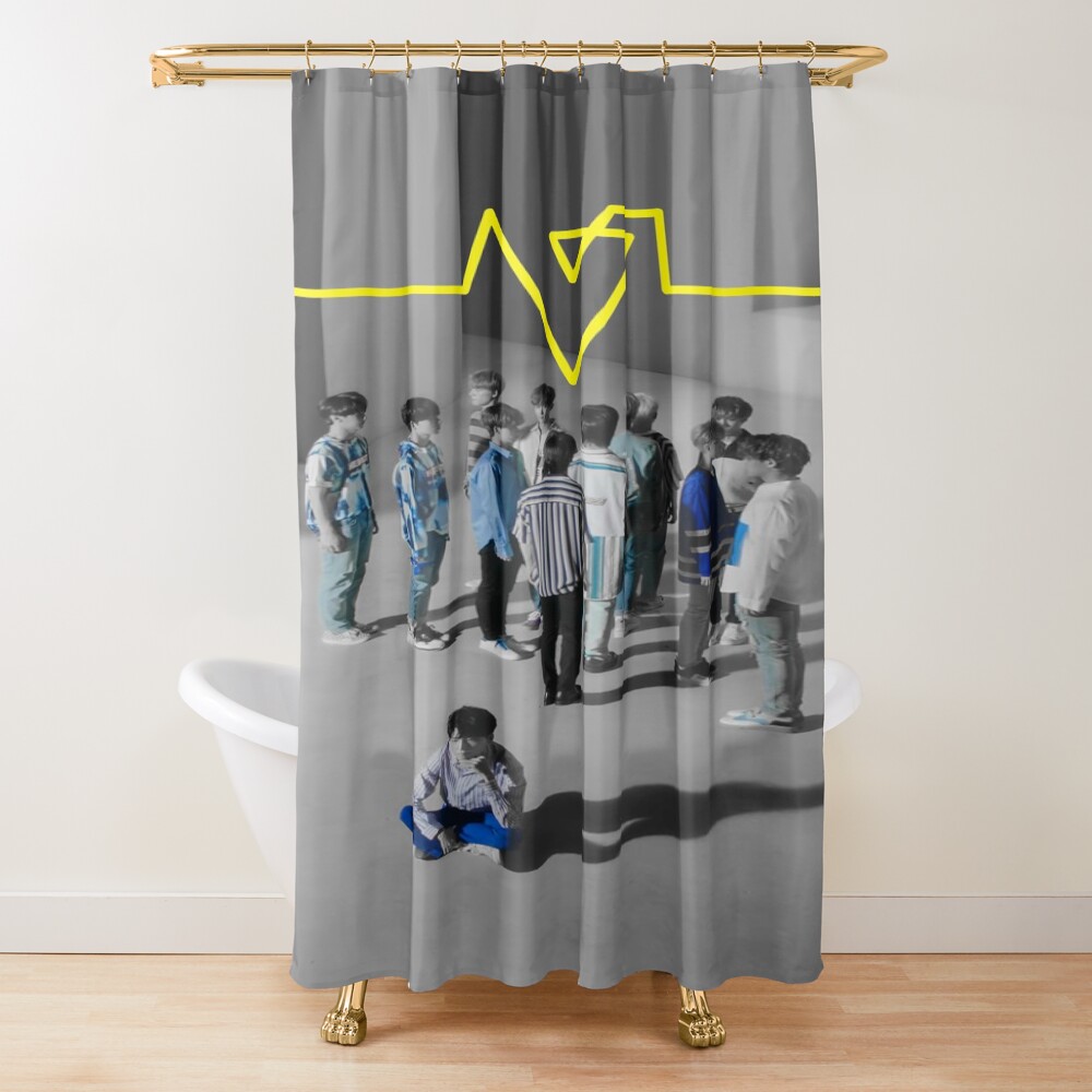 Seventeen Oh My Group Logo Shower Curtain