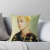 urthrow pillow couch smallsquare1000x1000 15 - Seventeen UK Shop